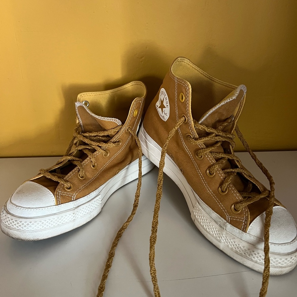 Converse High-Top Stack in Mustard Yellow and White WMs Size 10/MNs 8